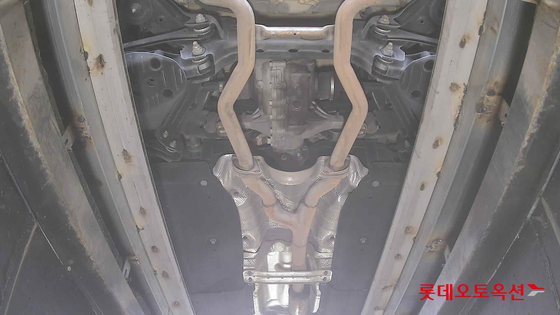 Genesis GV70 - 2