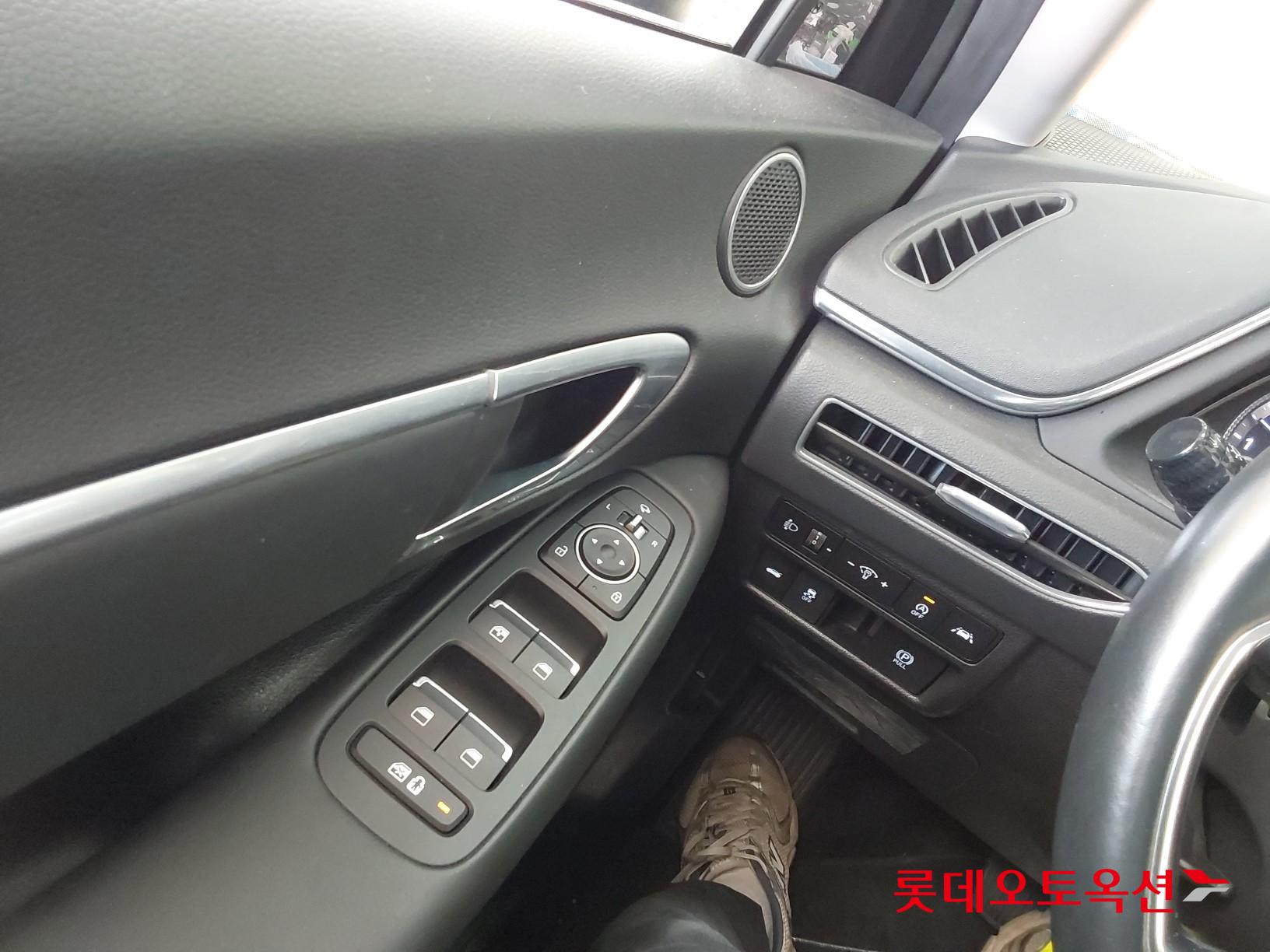 Hyundai Sonata id 3816342 из Кореи 28