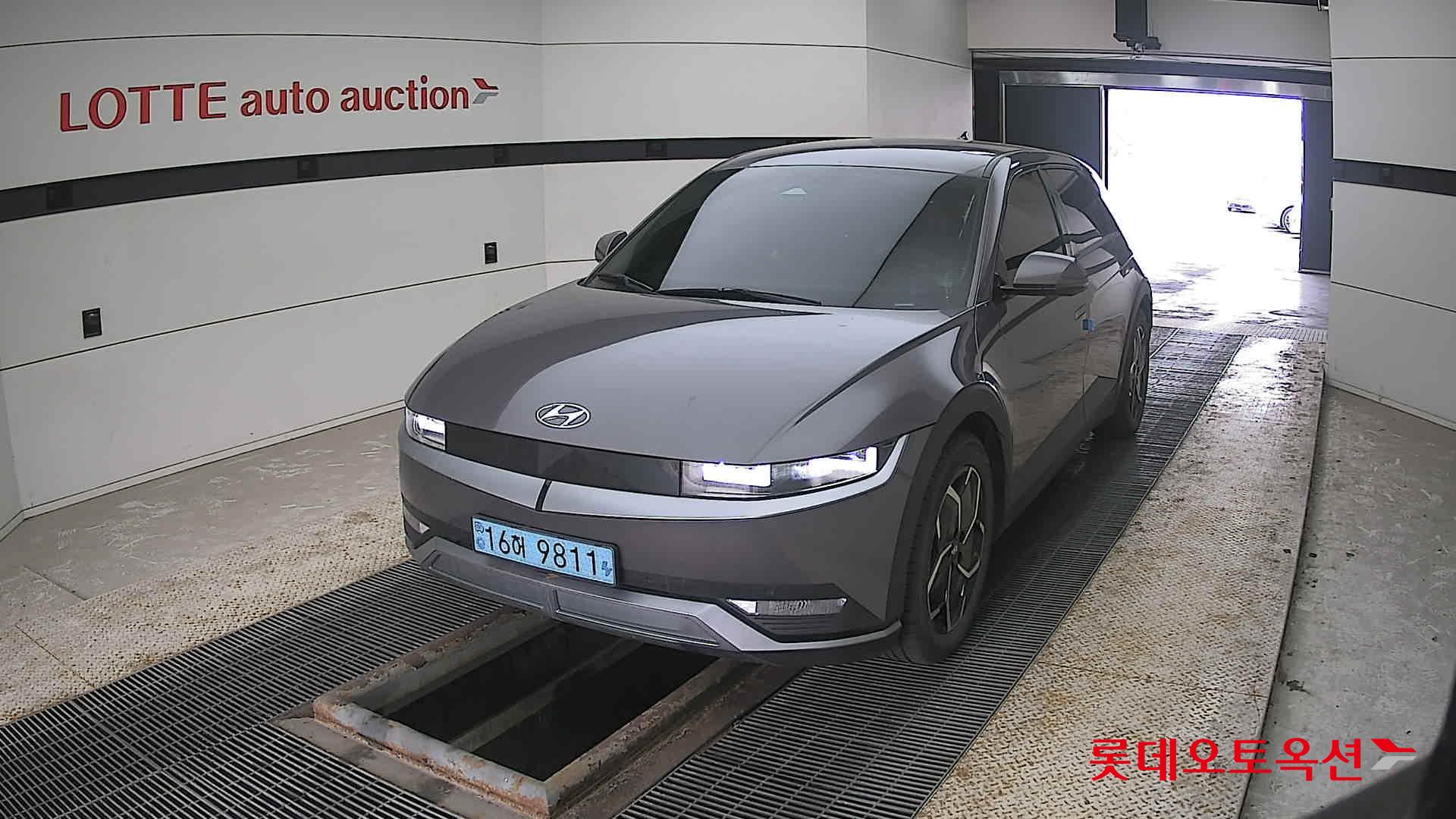 Hyundai Ioniq 5 2022 - Image 10