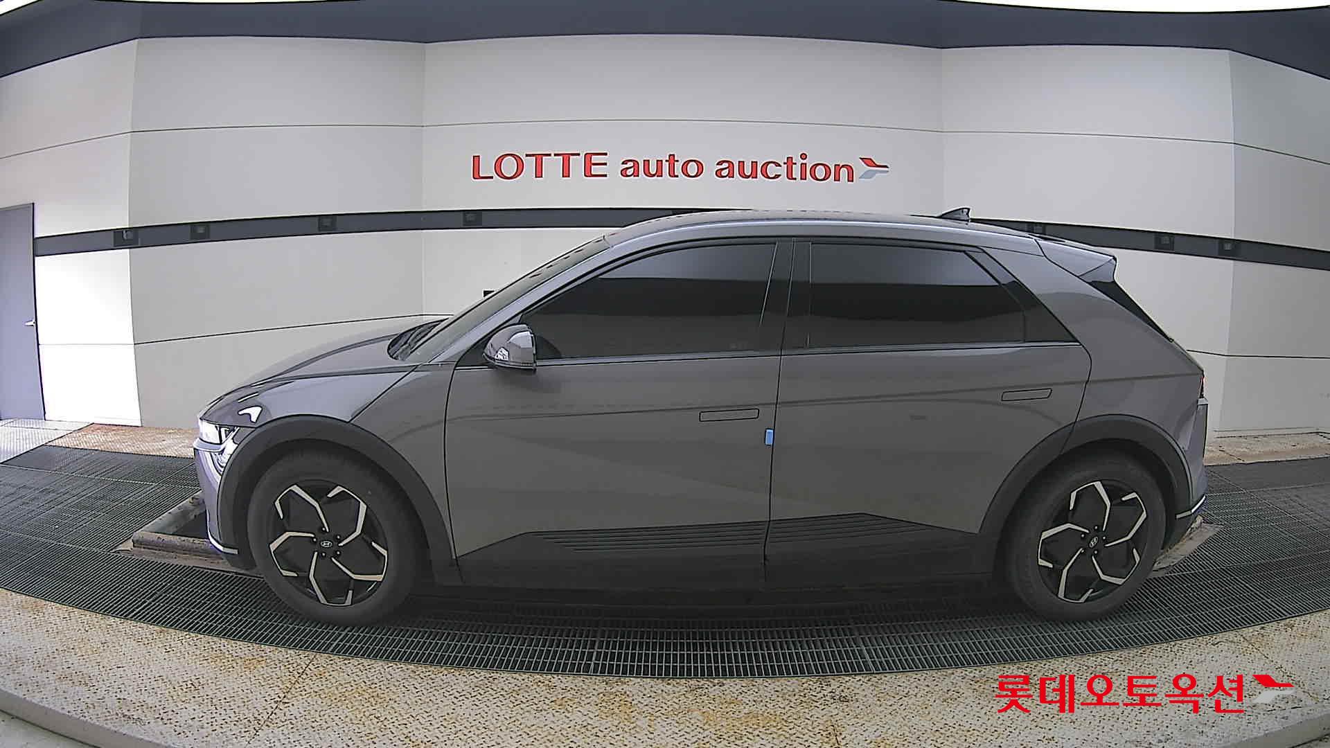 Hyundai Ioniq 5 2022 - Image 13