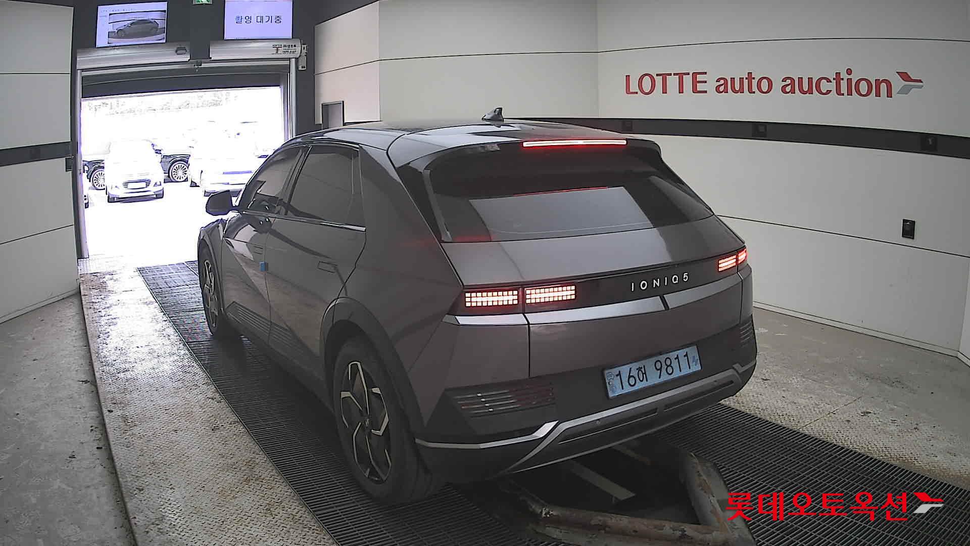 Hyundai Ioniq 5 2022 - Image 16