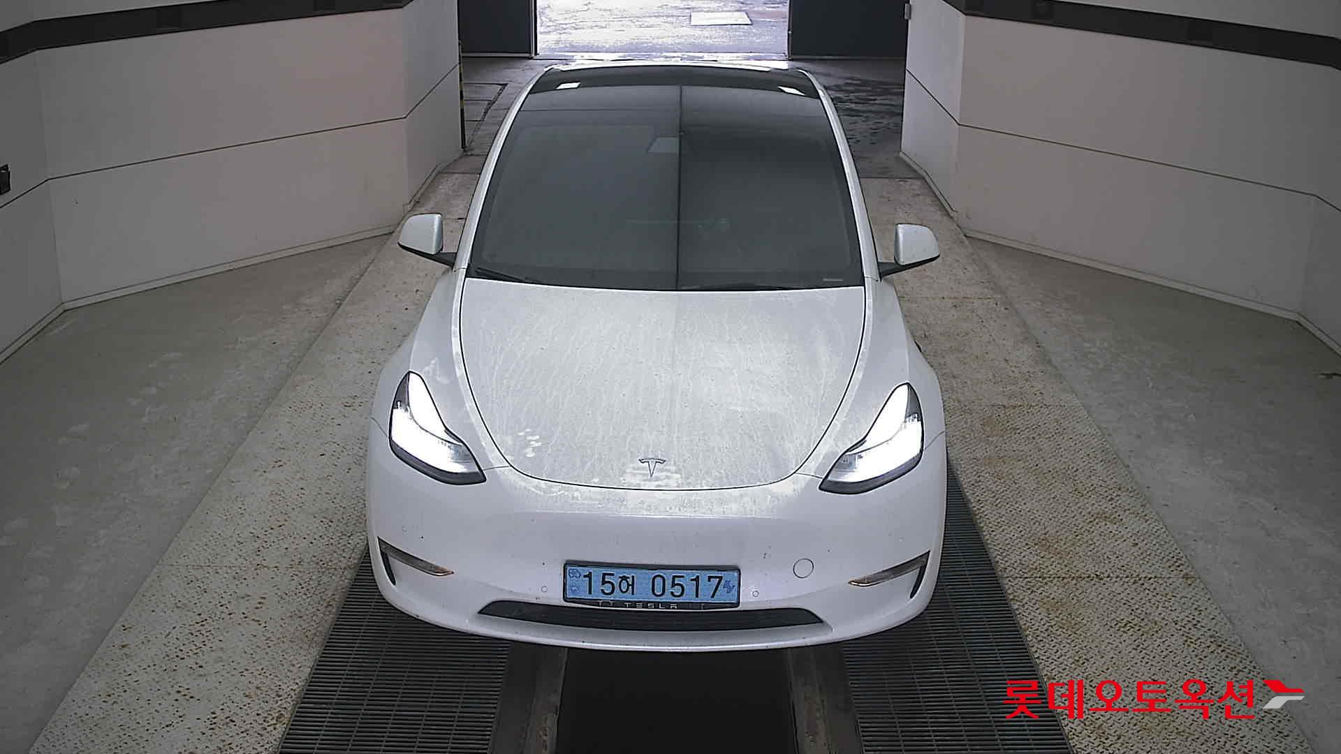 Tesla Model Y Long Range