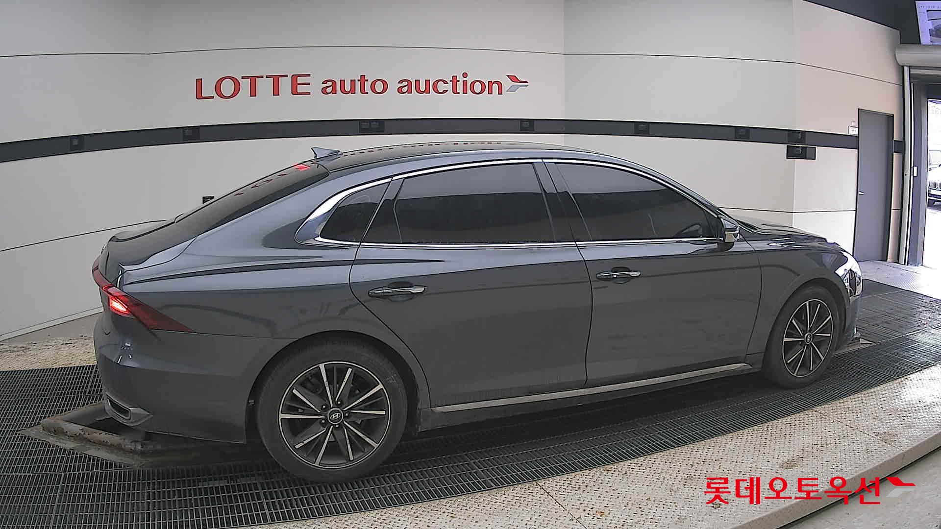 Hyundai Grandeur 2020 - Image 20