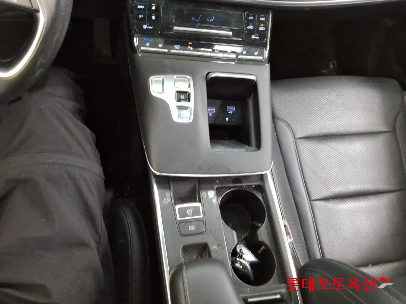 Hyundai Grandeur 2020 - Image 32