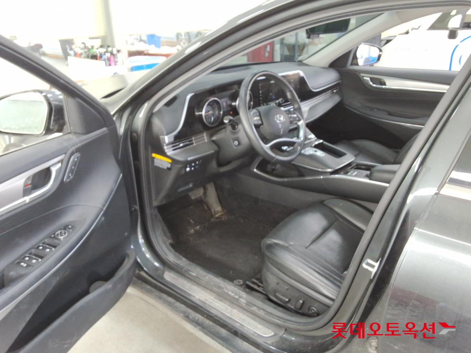 Hyundai Grandeur 2020 - Image 35