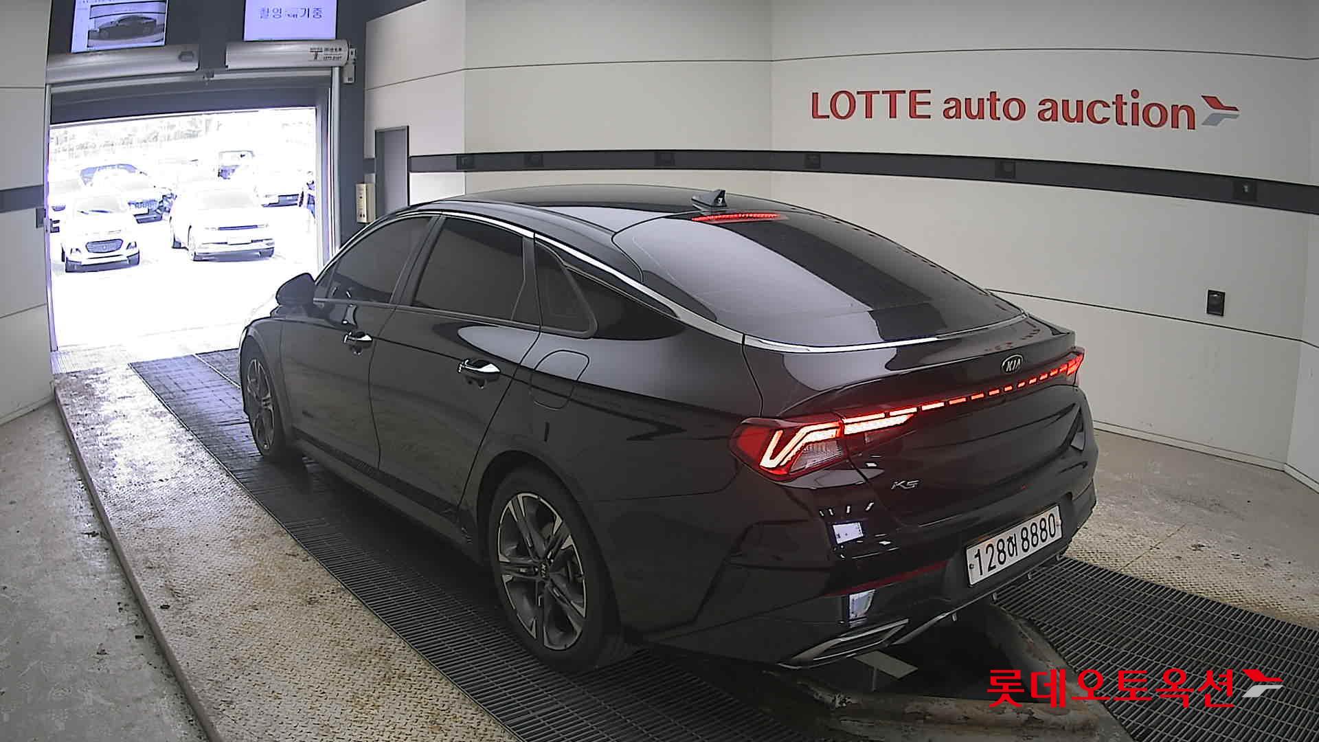 كيا K5 2020 - صورة 4