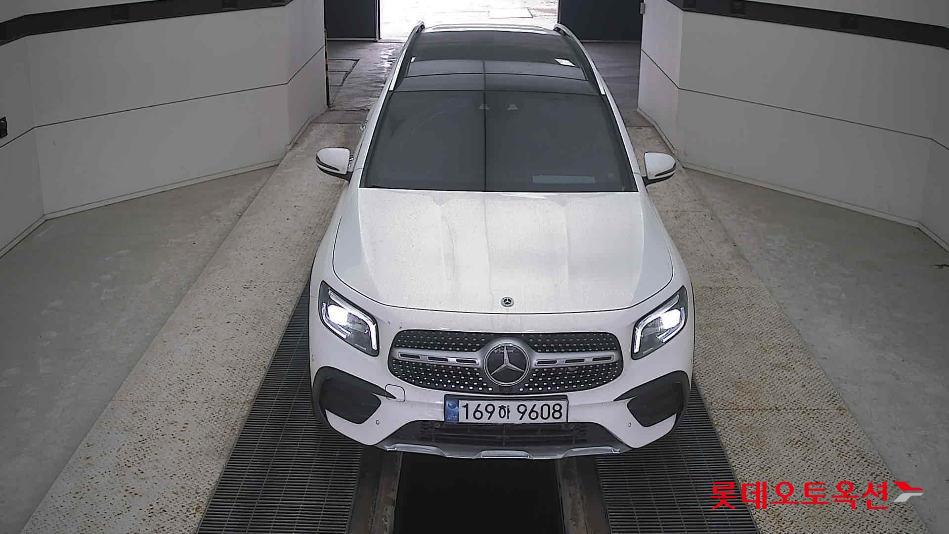 Mercedes-Benz GLB-Class