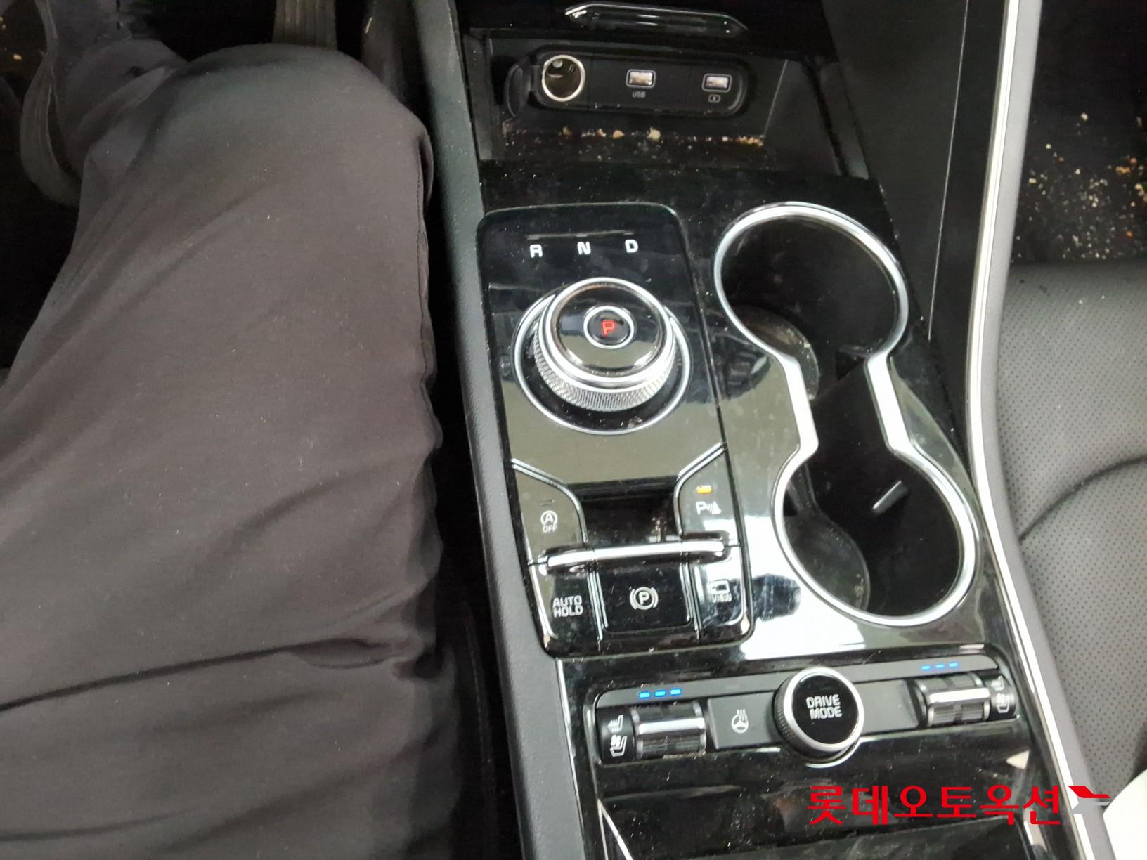 2022 - kia k5