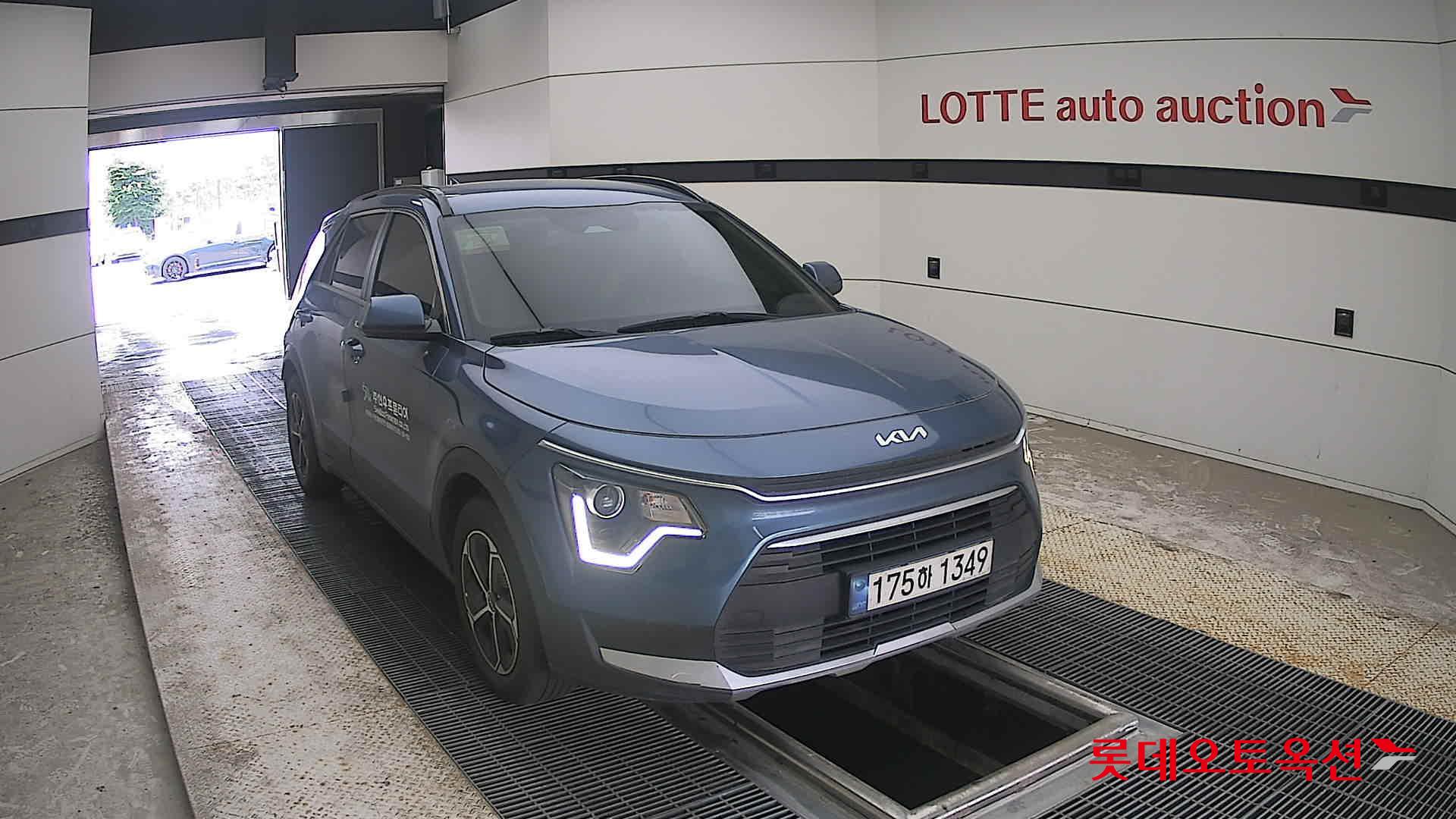 2024 - kia niro