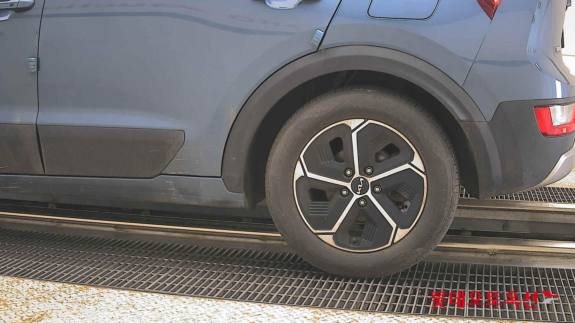2024 - kia niro