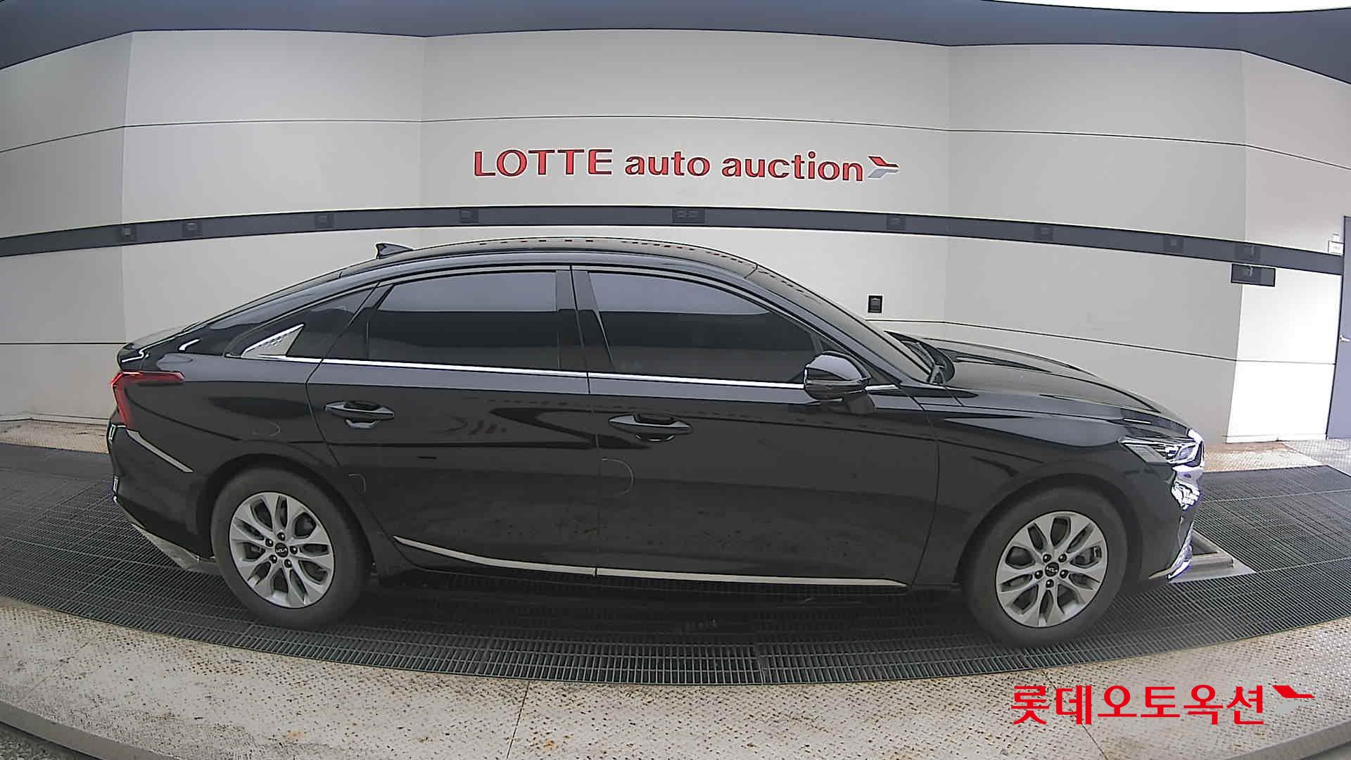 2023 - kia k8