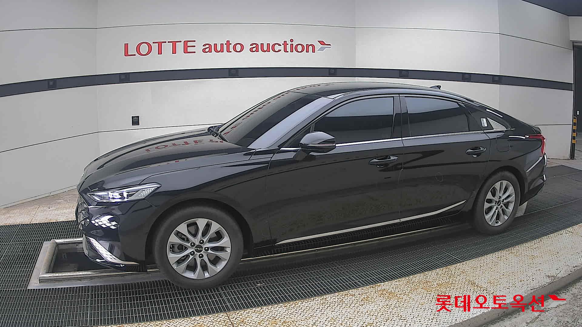 2023 - kia k8