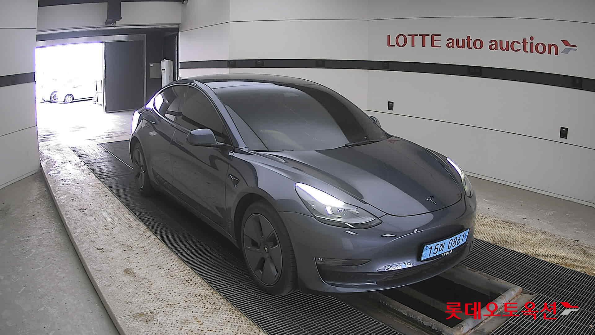 تسلا موديل 3 2022 - صورة 6