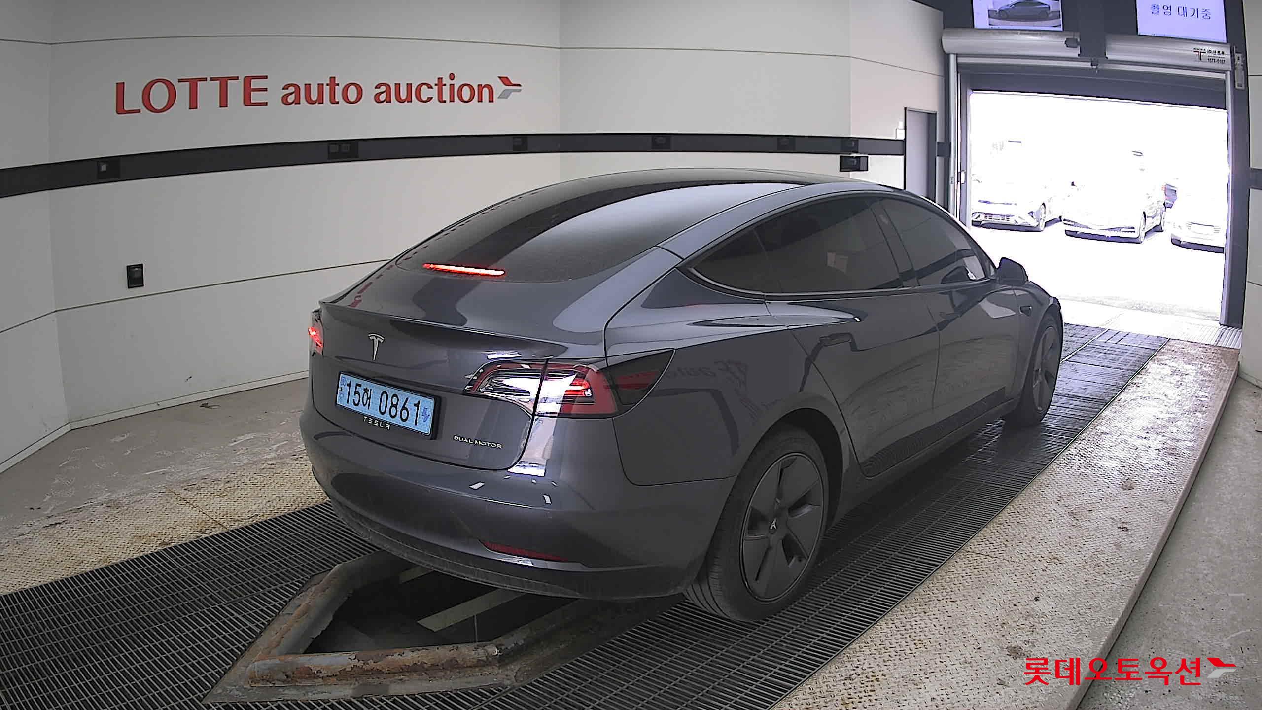 تسلا موديل 3 2022 - صورة 5