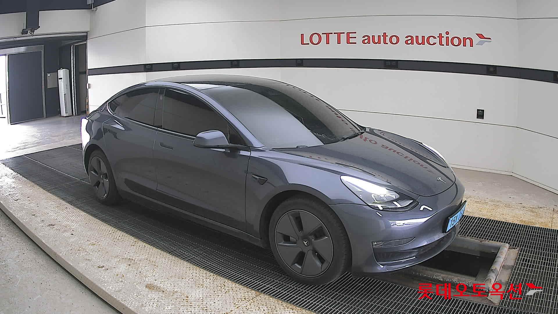 تسلا موديل 3 2022 - صورة 23