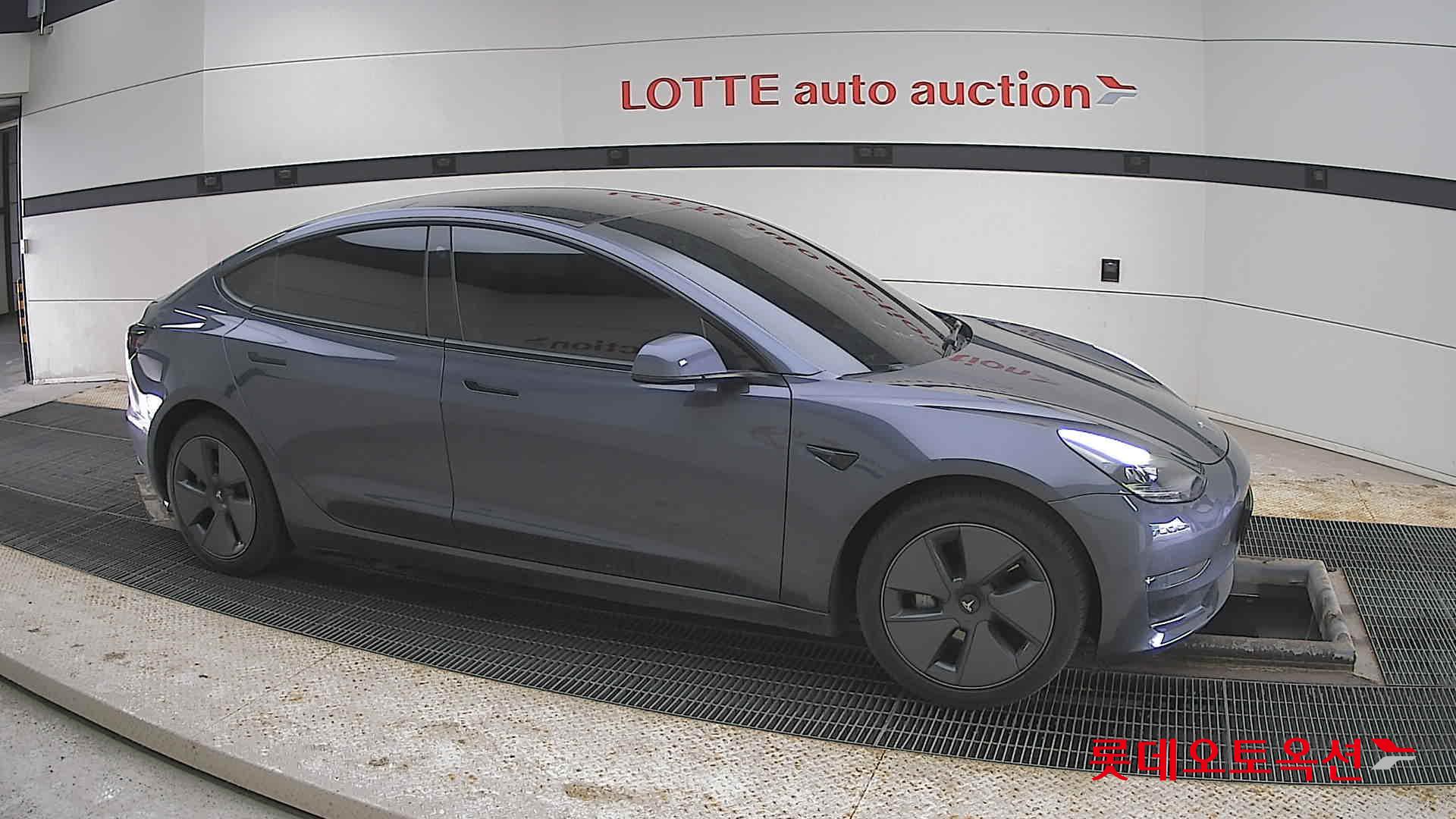 تسلا موديل 3 2022 - صورة 22