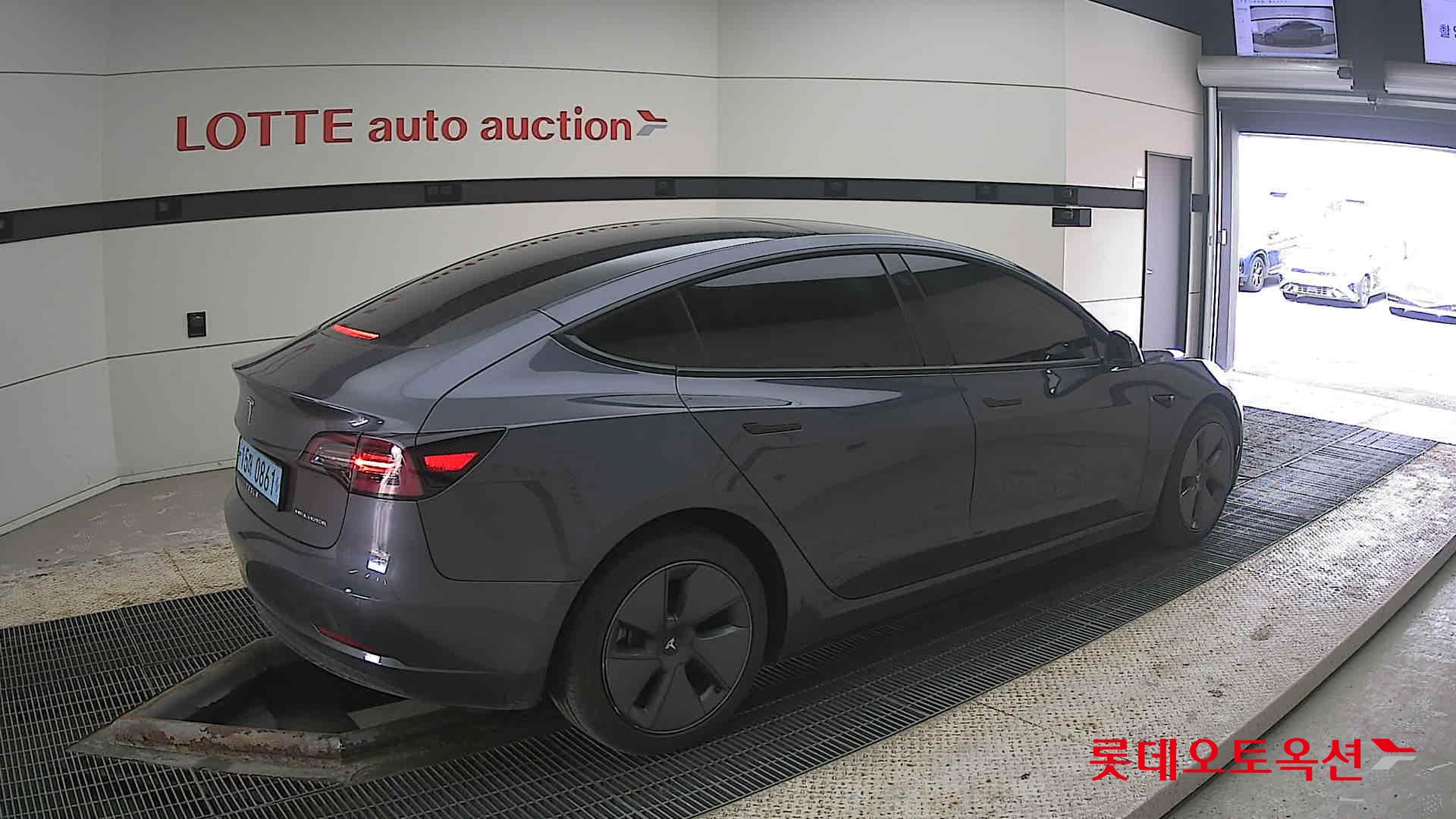 تسلا موديل 3 2022 - صورة 19