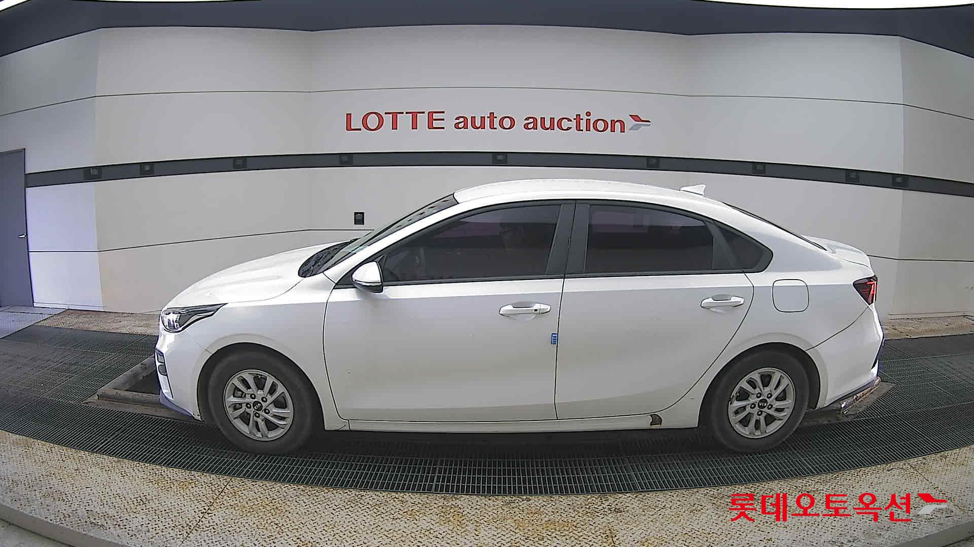 Kia K3 2019 - Image 13