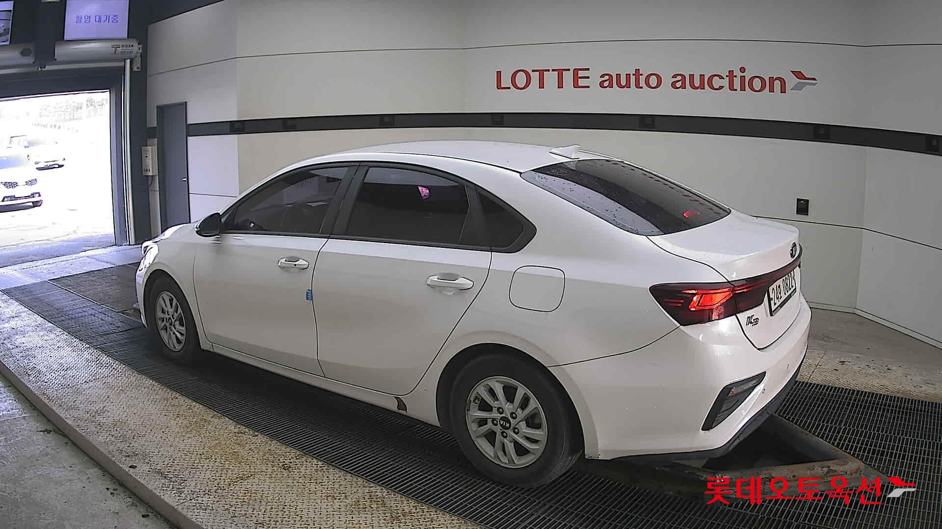 Kia K3 2019 - Image 15