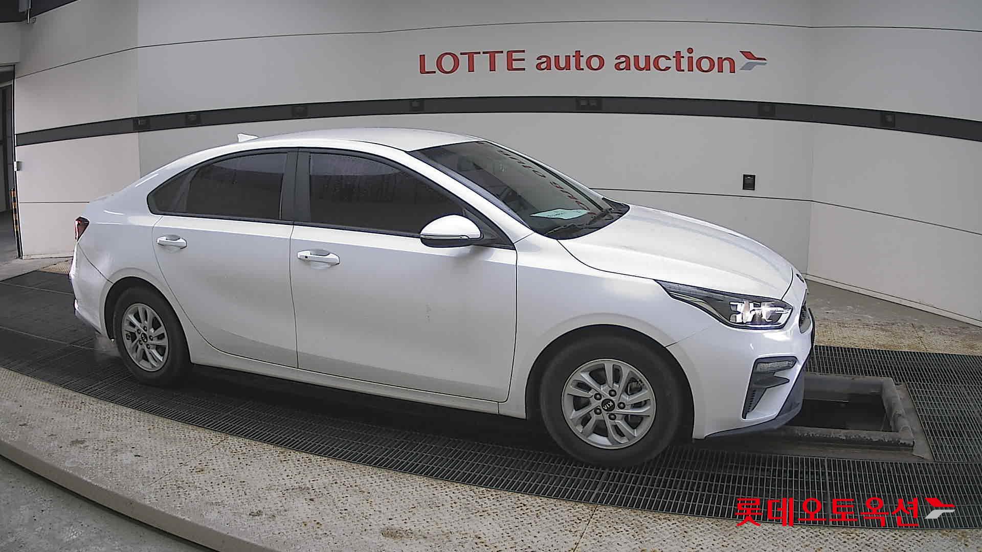 Kia K3 2019 - Image 22