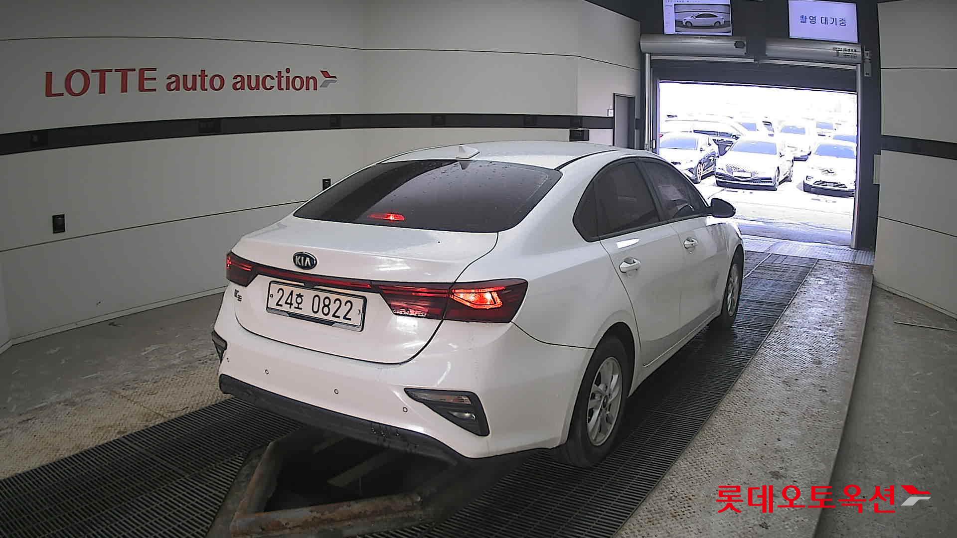 Kia K3 2019 - Image 18