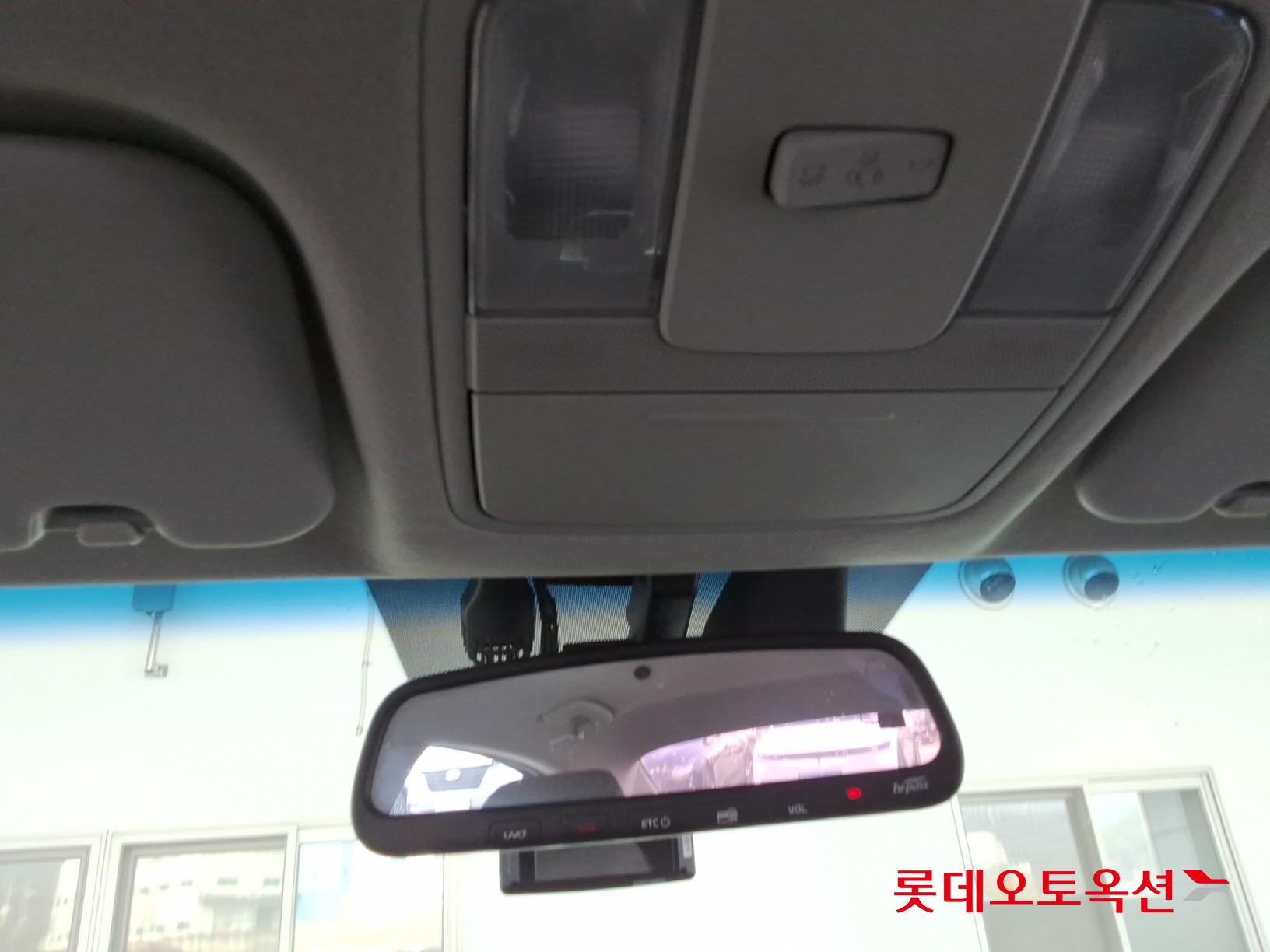 Kia K3 2019 - Image 35