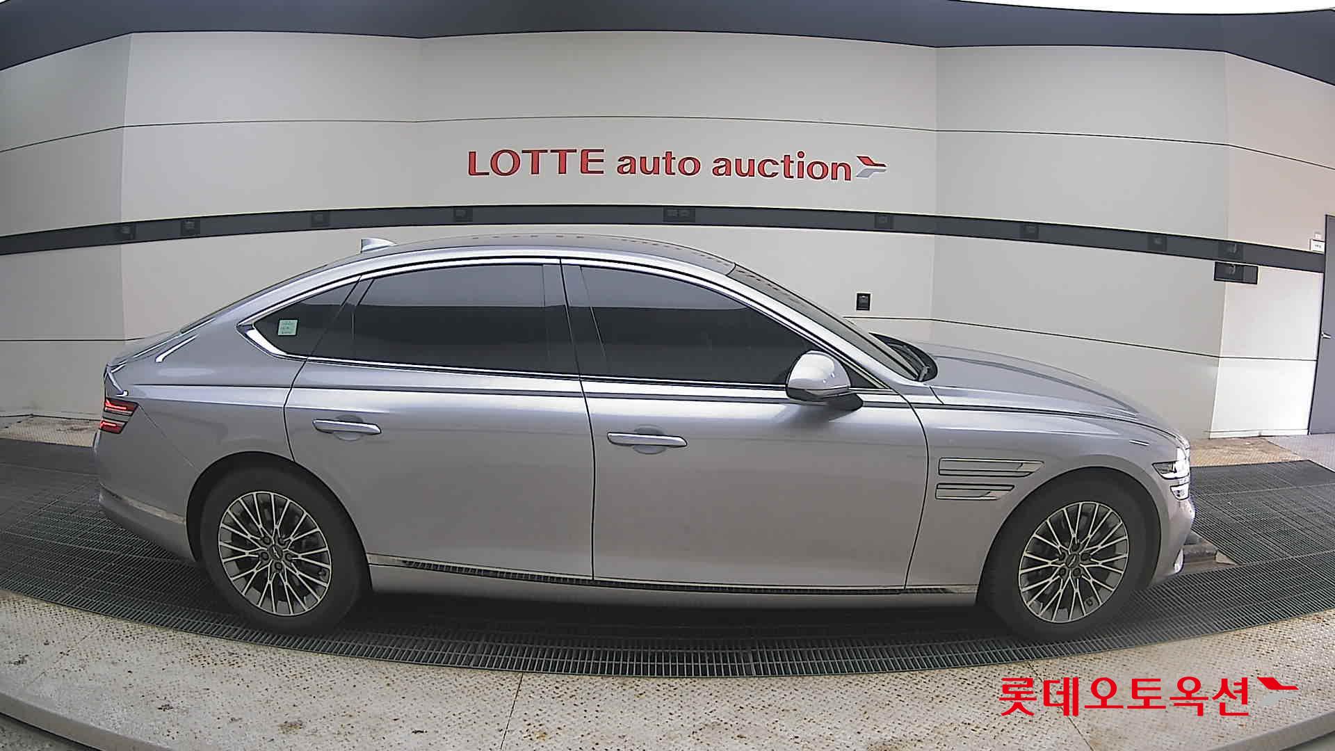 جينيسيس G80 2021 - صورة 21