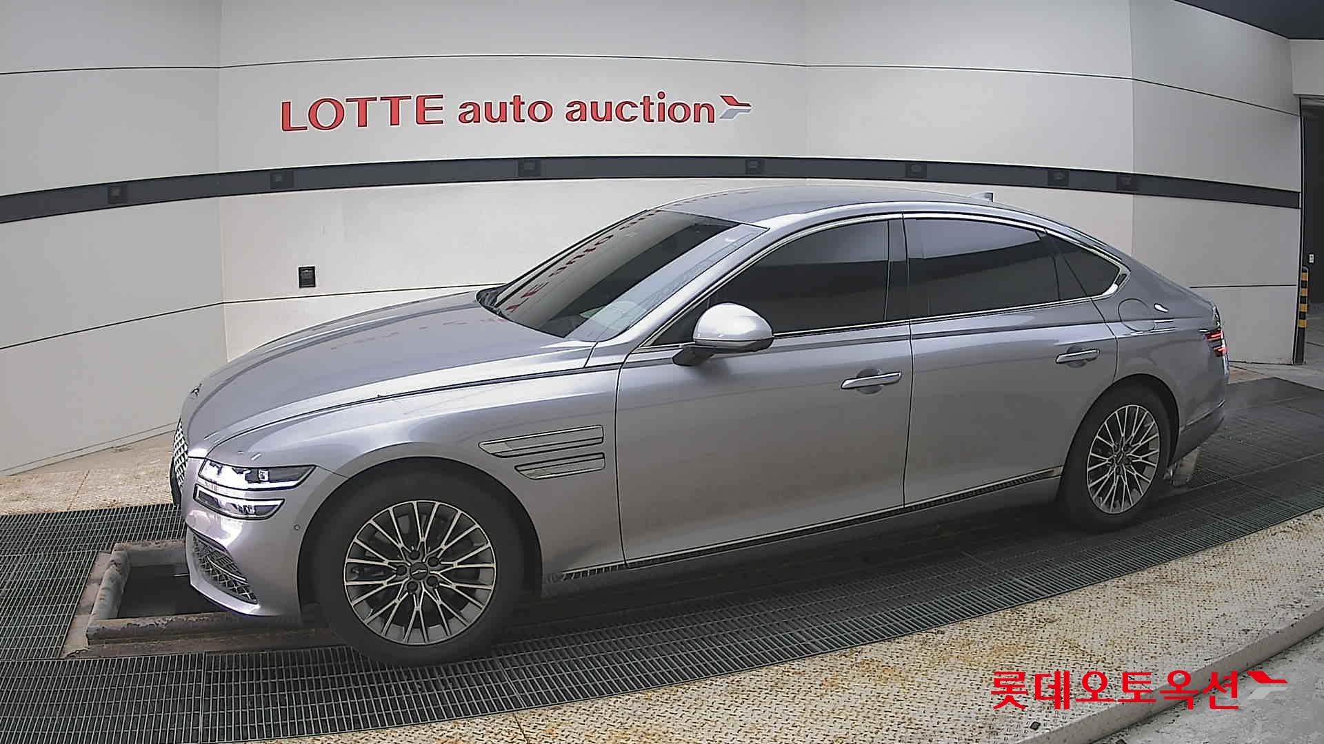 جينيسيس G80 2021 - صورة 12