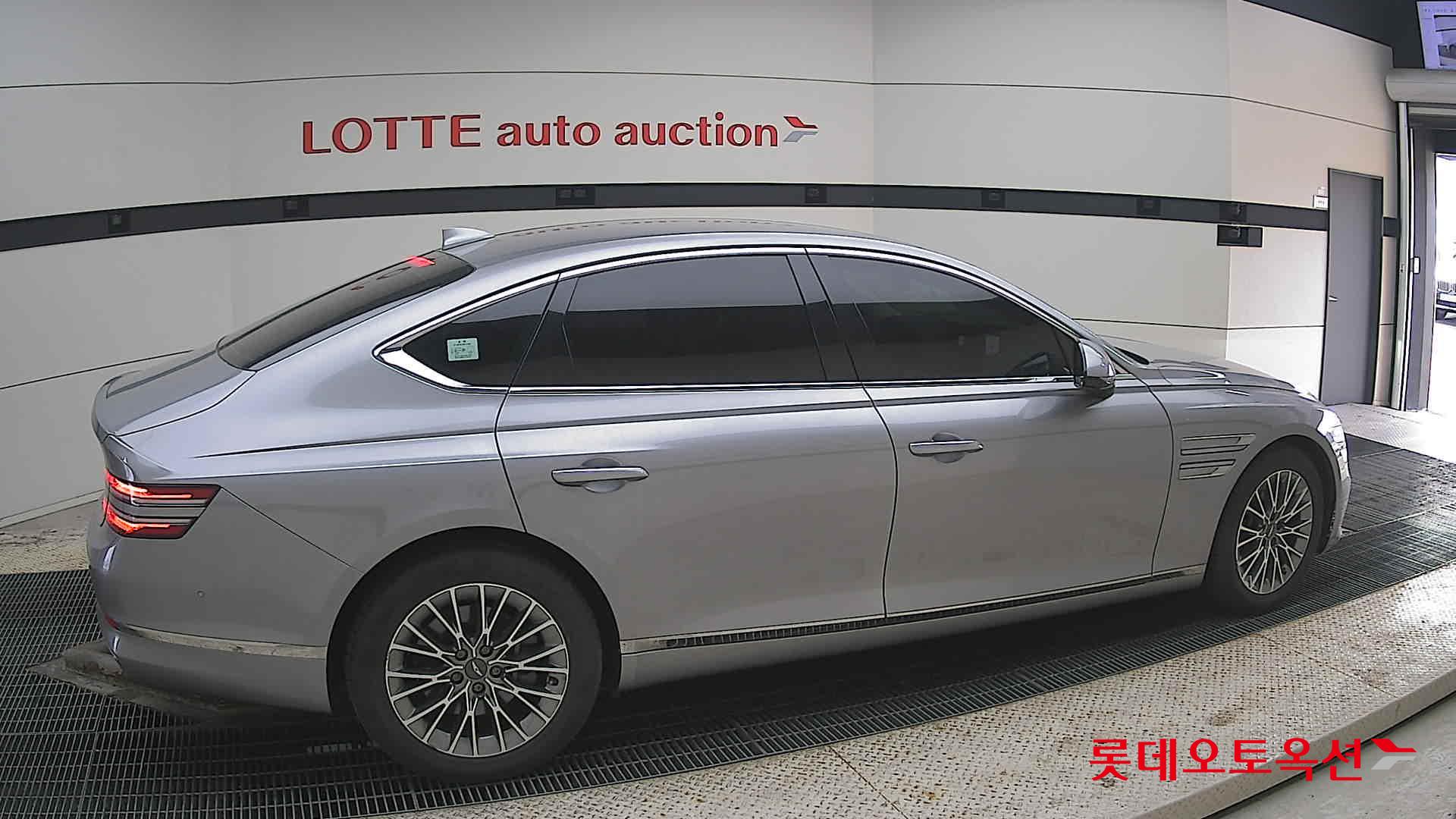 جينيسيس G80 2021 - صورة 20