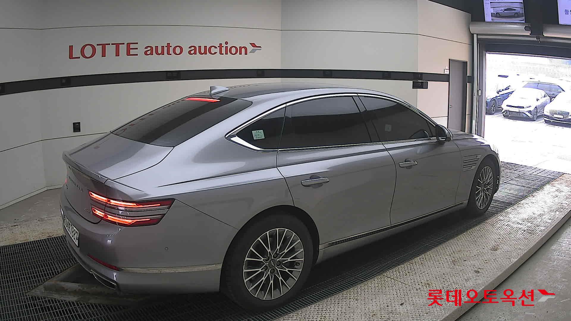 جينيسيس G80 2021 - صورة 19