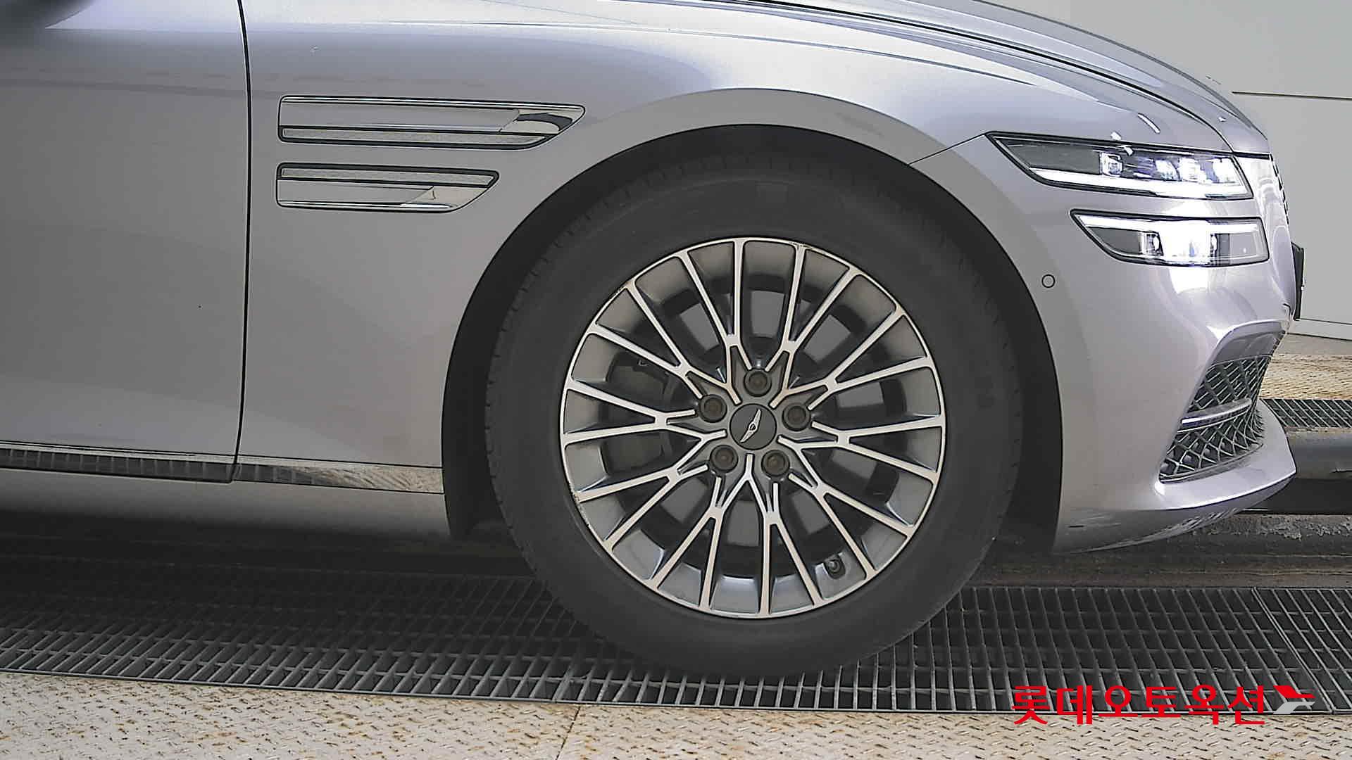 جينيسيس G80 2021 - صورة 27