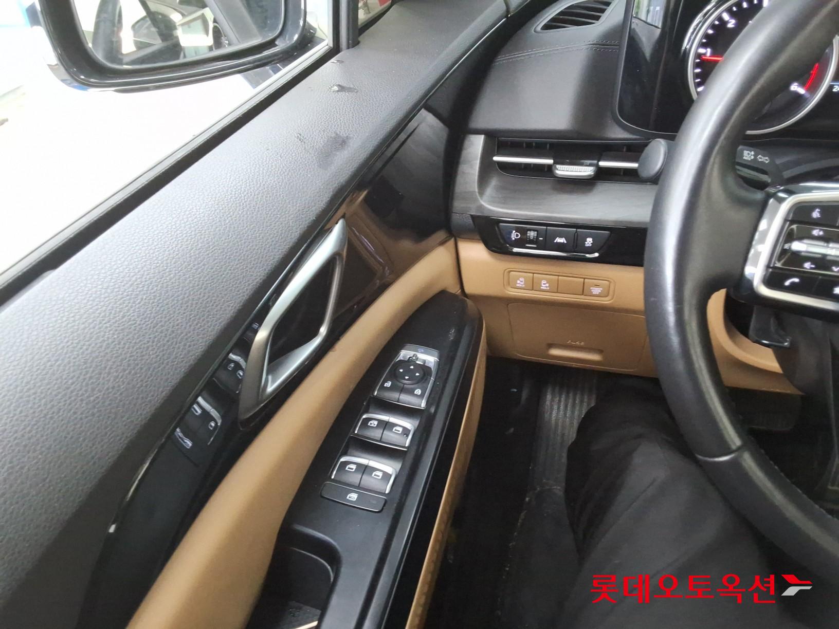 2022 - kia carnival
