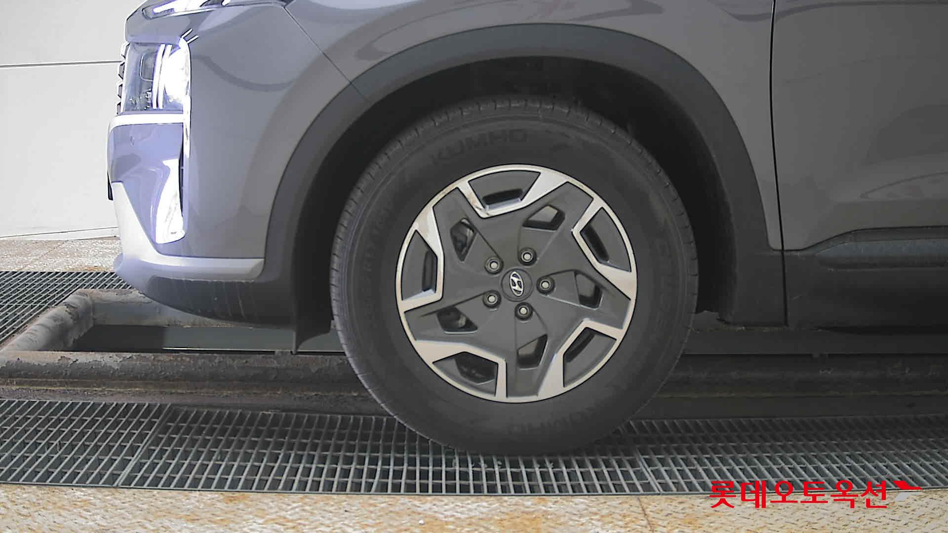 Hyundai Santa Fe 2022 - Image 25