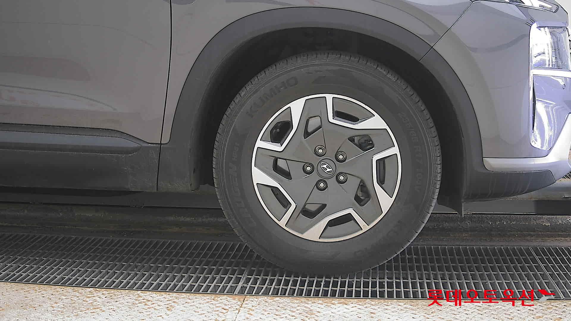 Hyundai Santa Fe 2022 - Image 27