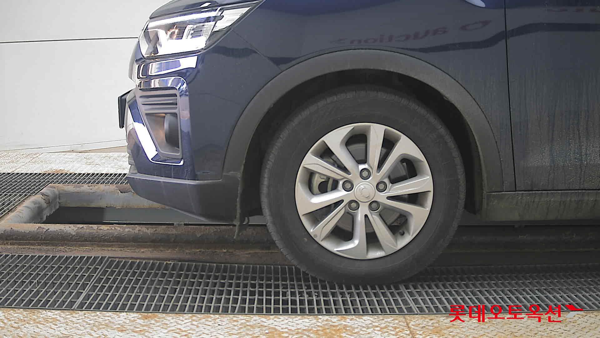 KG Mobility Tivoli 2020 - Image 25