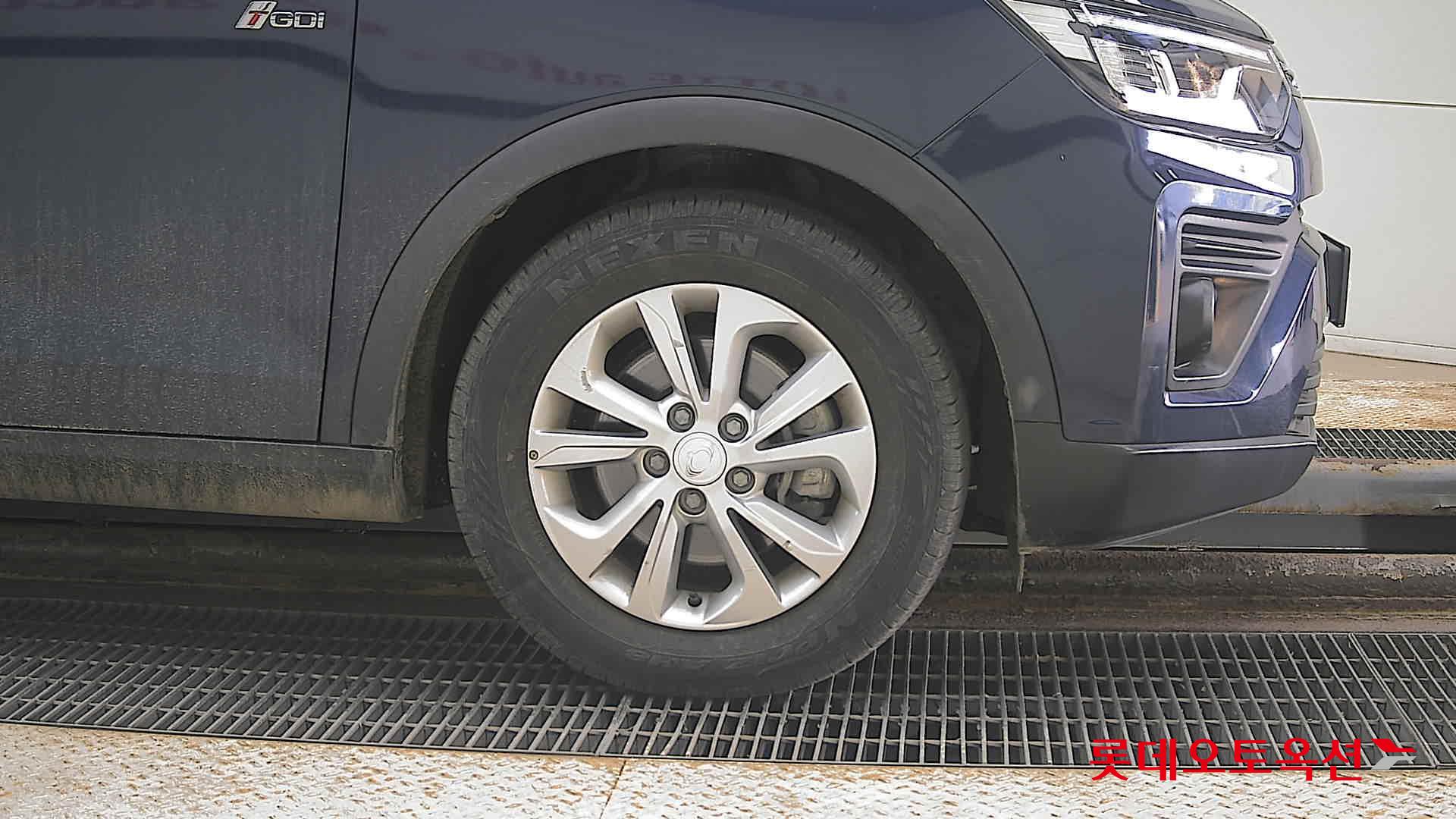 KG Mobility Tivoli 2020 - Image 27