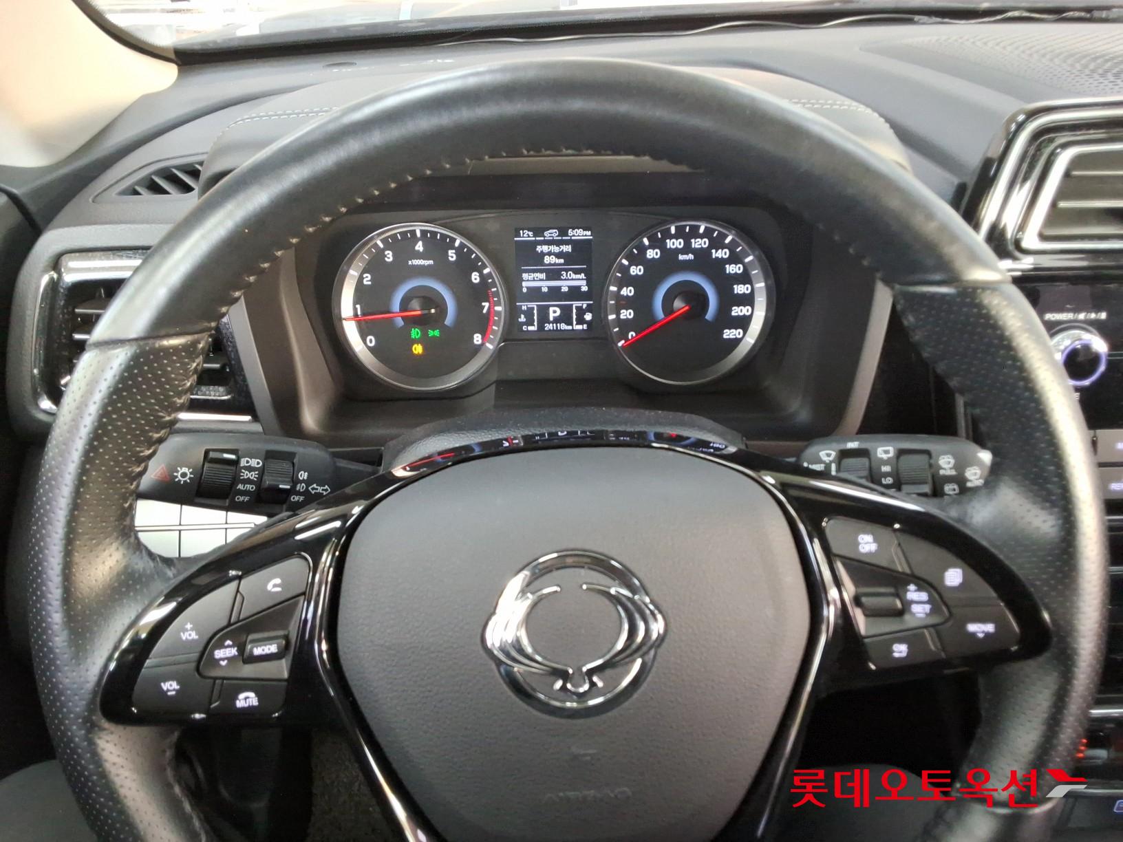 KG Mobility Tivoli 2020 - Image 30