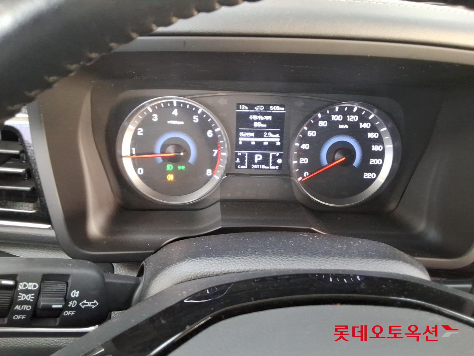 KG Mobility Tivoli 2020 - Image 34