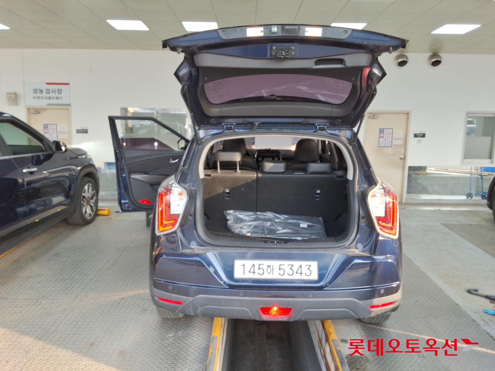 KG Mobility Tivoli 2020 - Image 9