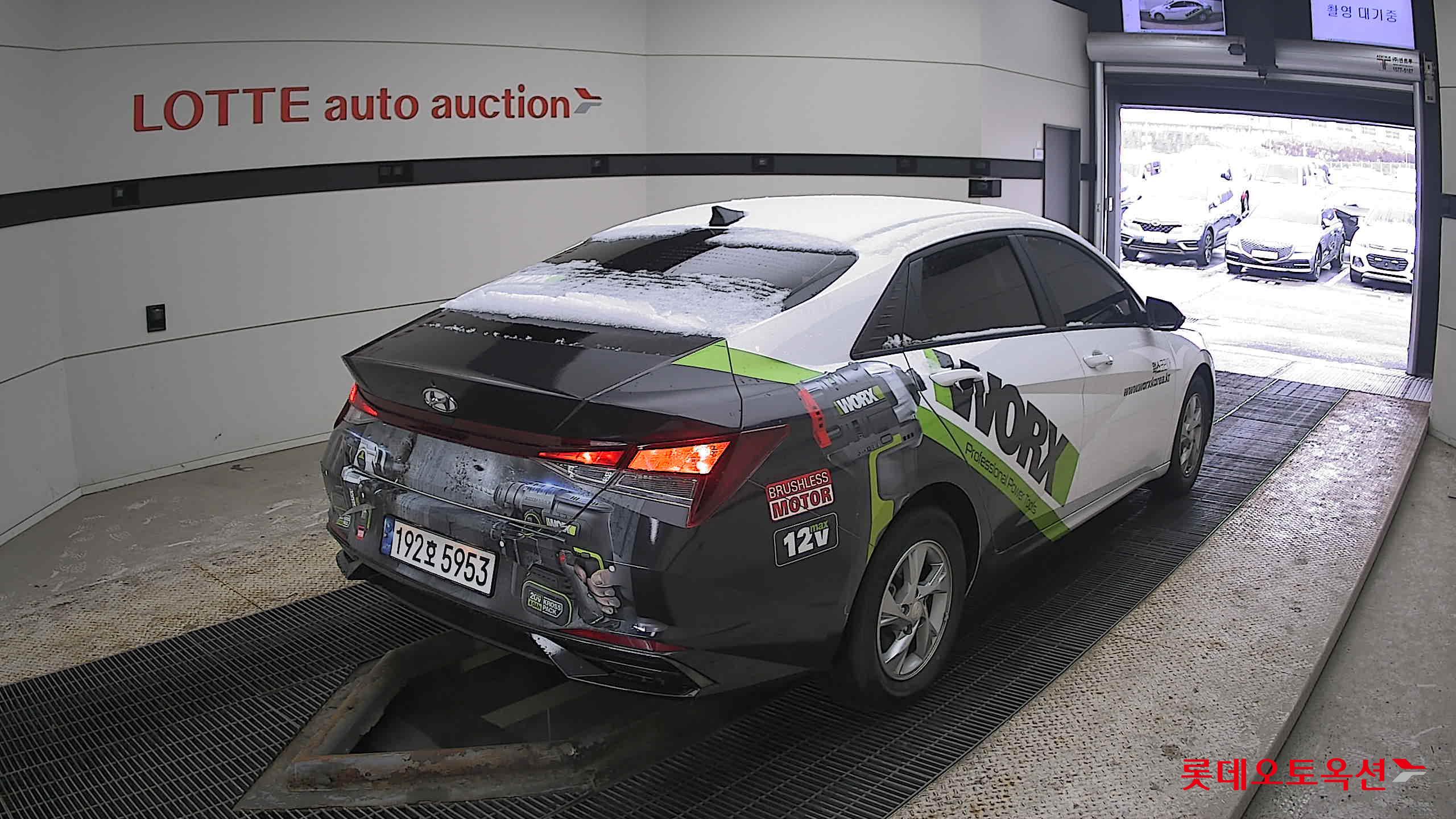 2023 - Hyundai AVANTE