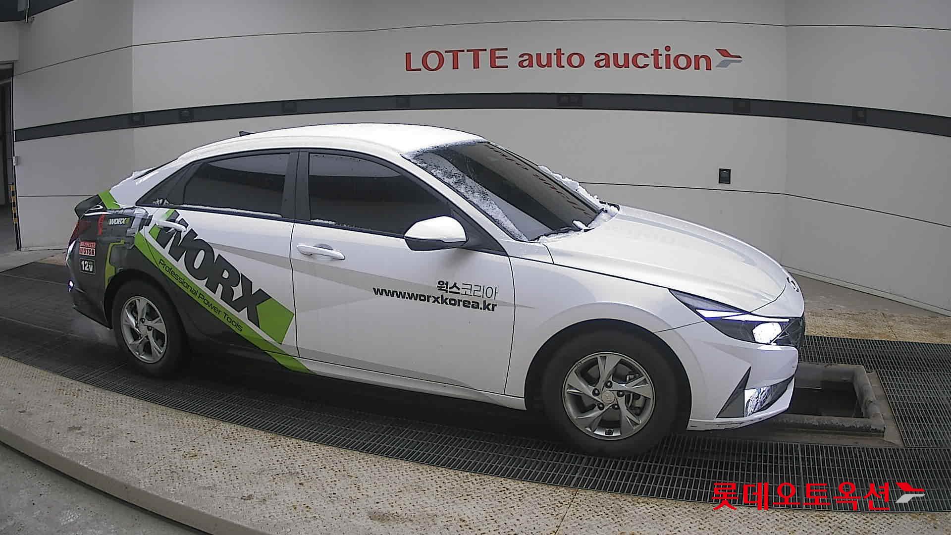 2023 - Hyundai AVANTE