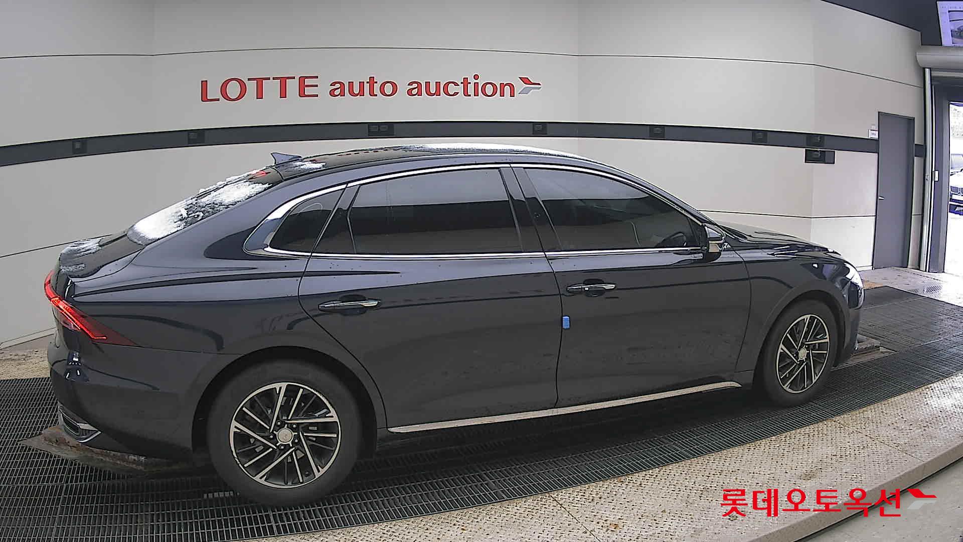 Hyundai Grandeur 2021 - Image 20