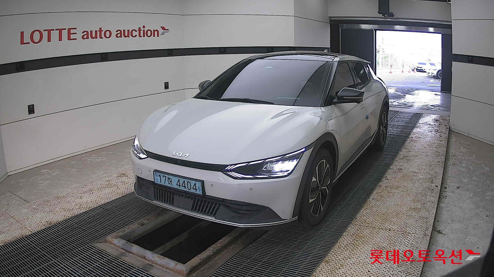 Kia EV6 2022 - Image 10