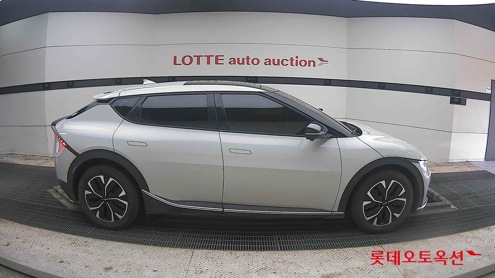 Kia EV6 2022 - Image 21