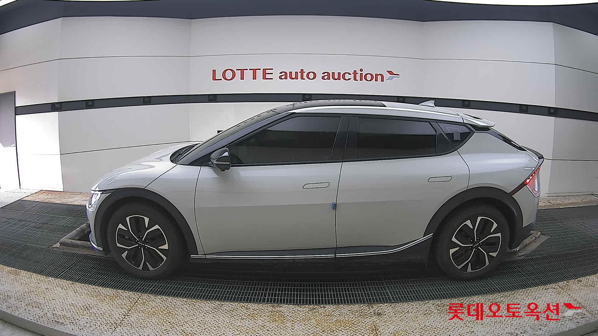 Kia EV6 2022 - Image 13