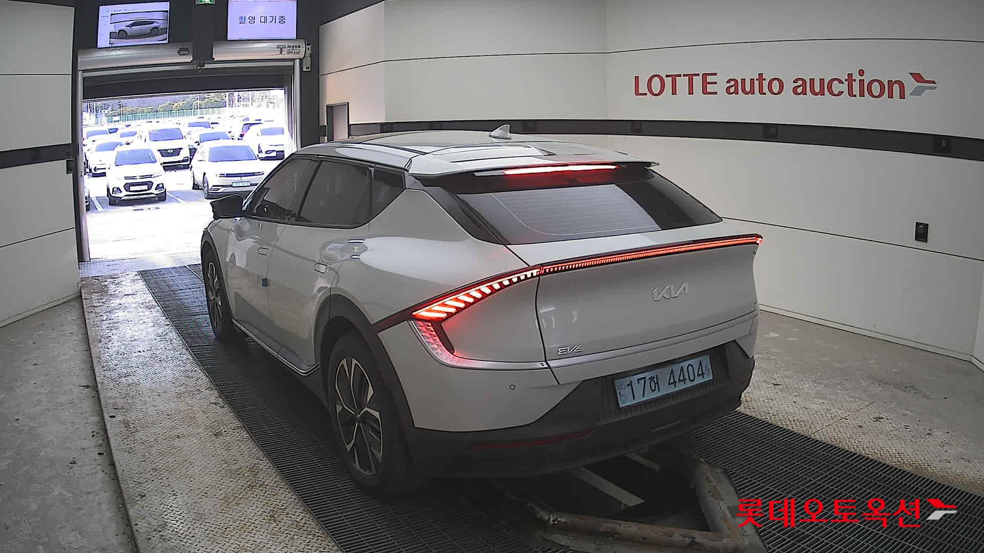 Kia EV6 2022 - Image 16