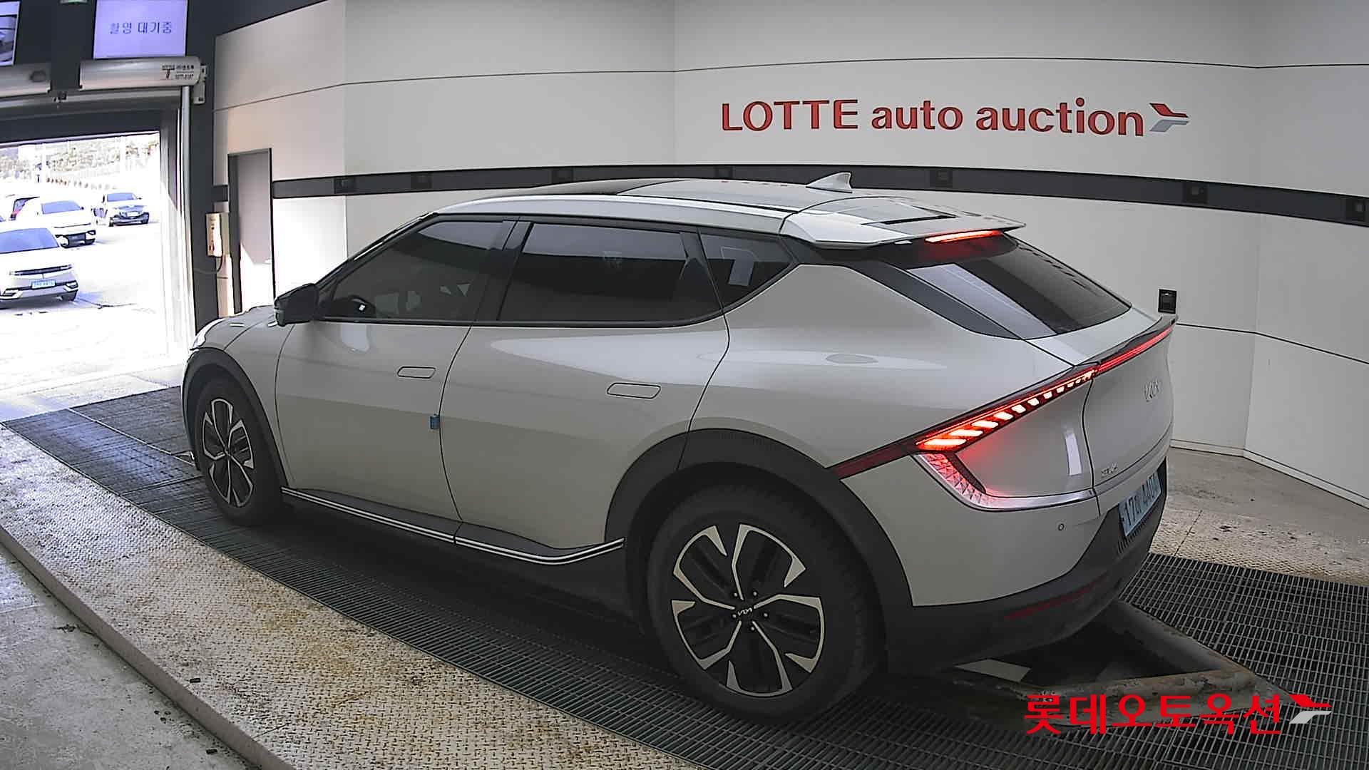 Kia EV6 2022 - Image 15