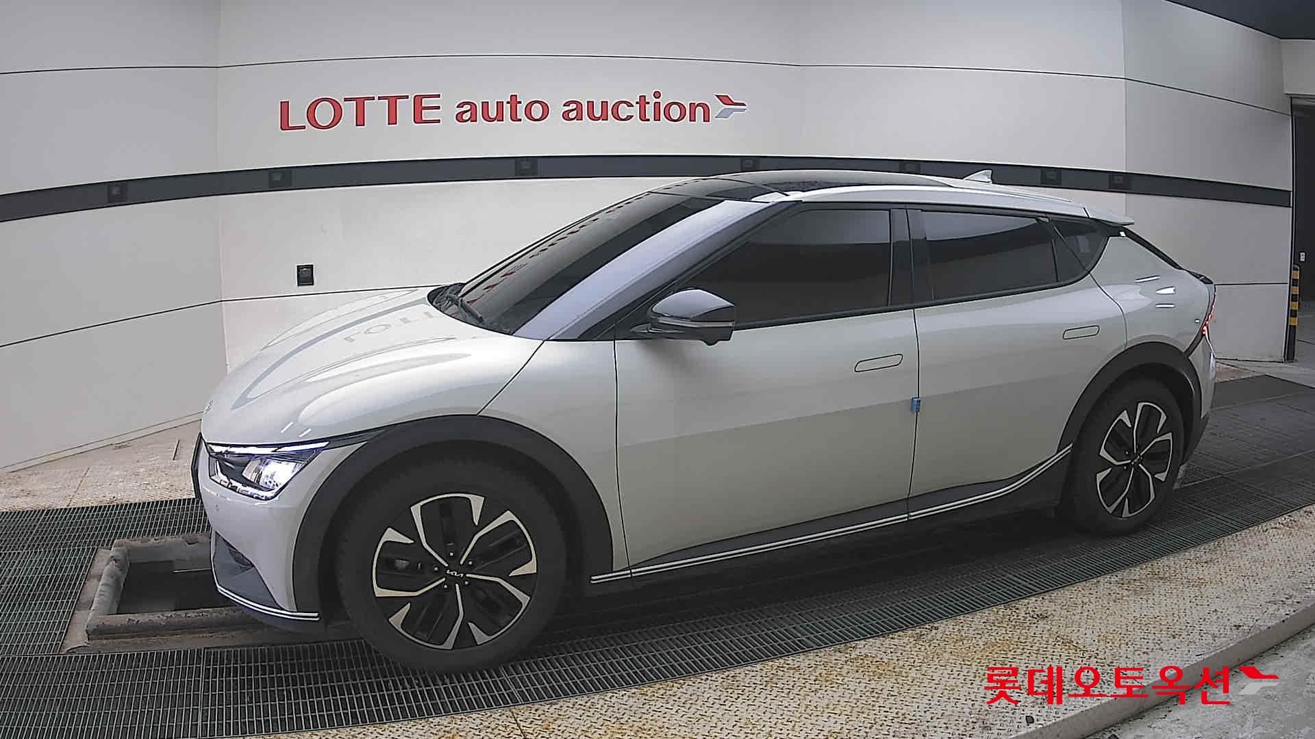 Kia EV6 2022 - Image 12