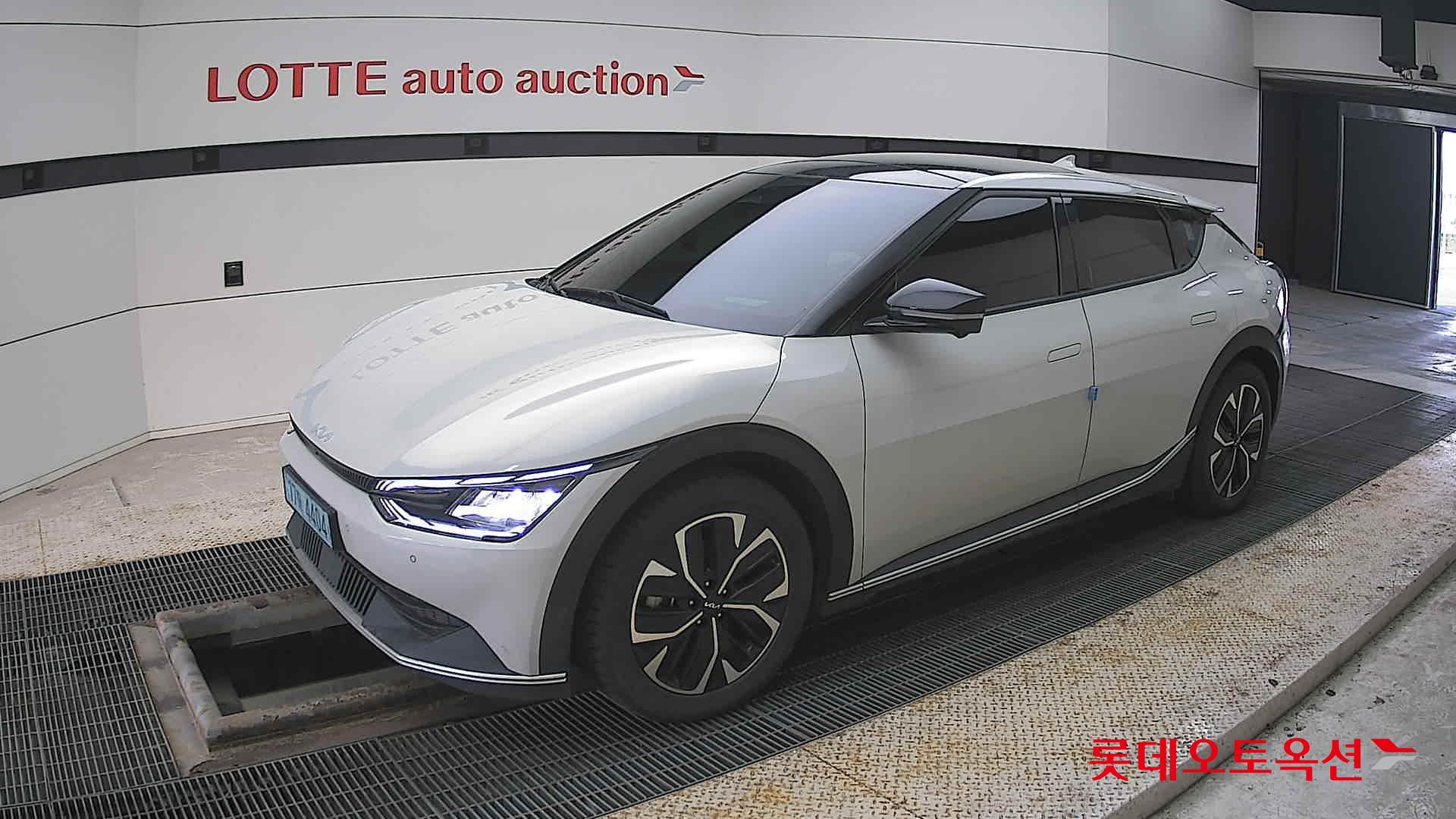 Kia EV6 2022 - Image 11