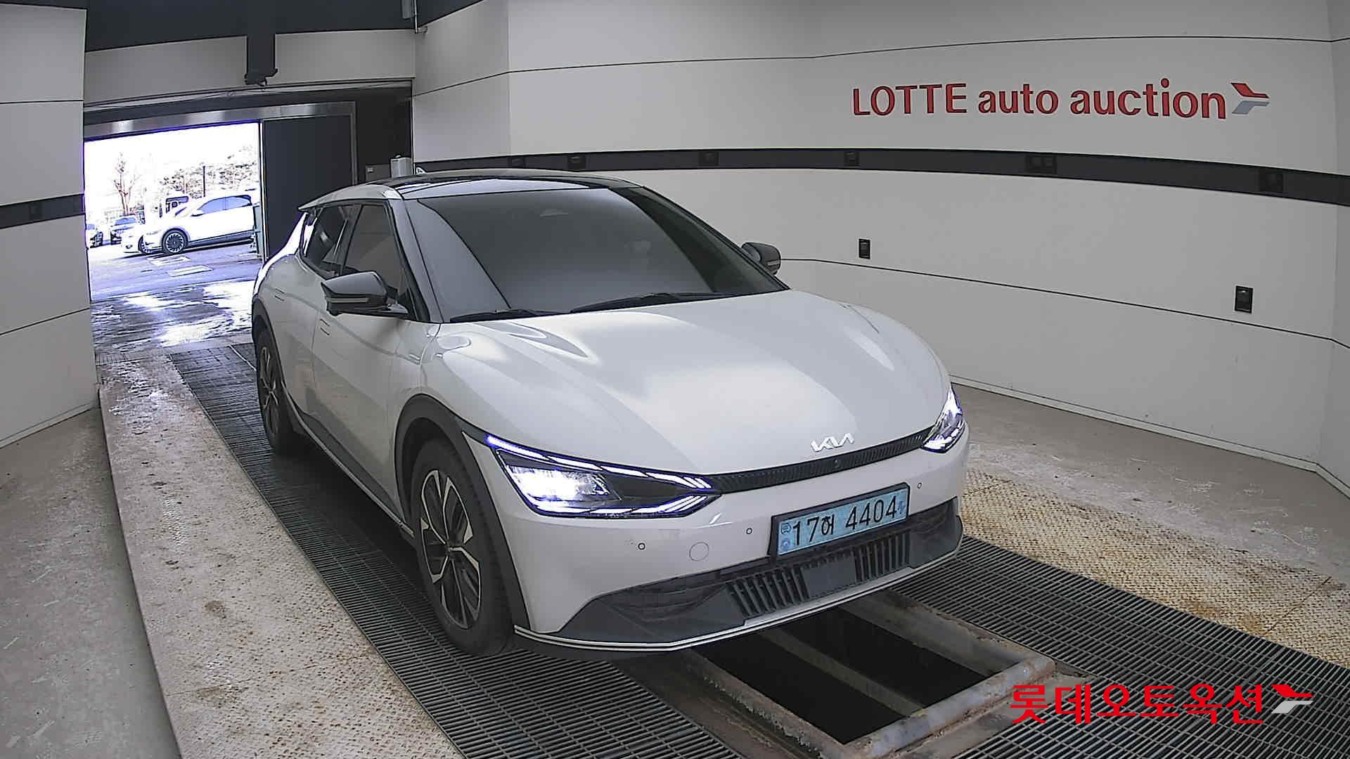 Kia EV6 2022 - Image 24